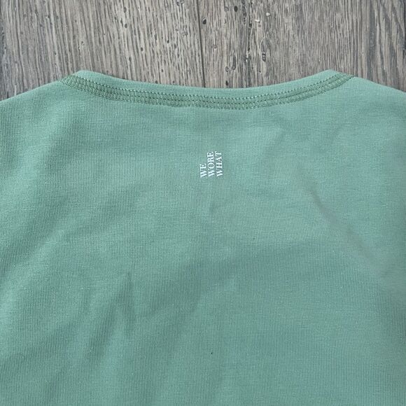 WeWoreWhat Cropped Muscle Tank Fair Green Sleeveless Workout Top Women’s Small - Picture 5 of 6